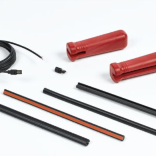 Cảm biến chống kẹp cạnh an toàn Miniature safety edge anti-pinch sensors EKS 011 Mayser