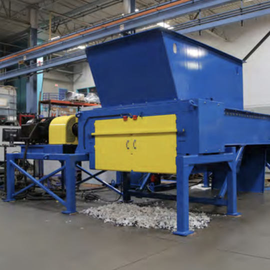 Máy nghiền trục đơn SINGLE SHAFT SHREDDER SR500 SSI Shredding Systems