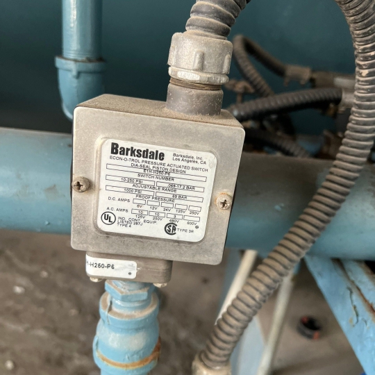 Công tắc áp suất Basksdale   E1H-H250-P6 