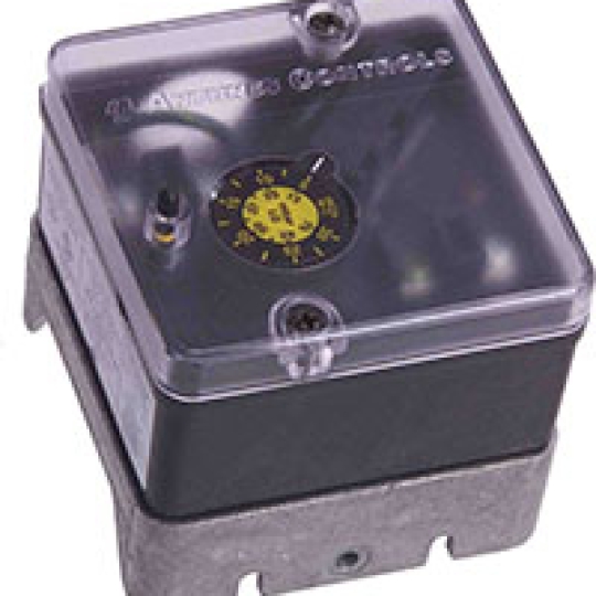 Công tắc lưu lượng khí gas RHGP-G 2-20"W.C  Crossroads Controls  ( Antunes Controls ) 8102111203 RHGP-G Single Gas Switch, 2 - 20"wc