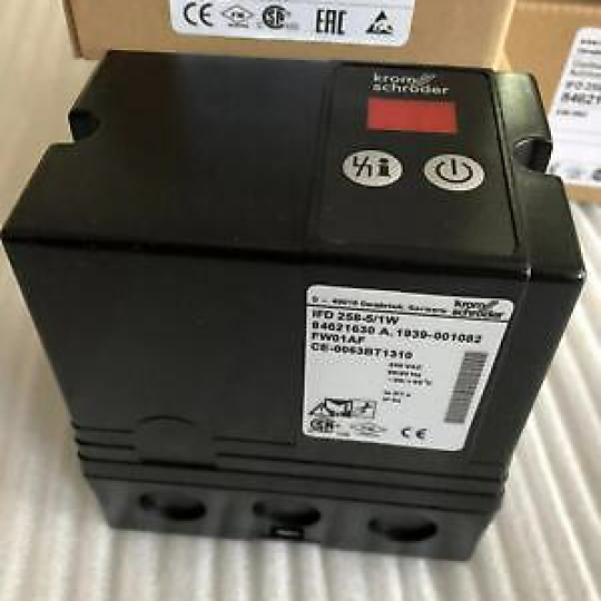 Bộ điều khiển lò đốt  Kromschroder Burner control unit IFD 258-5/1W (84621630) 